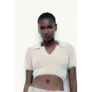 NWT Zara Cropped Fuzzy Sweater - Size Medium
